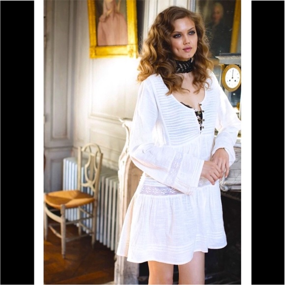Spell Kamala Thro on Dress off white, Bell Sleeve Mini Dress - Picture 1 of 4